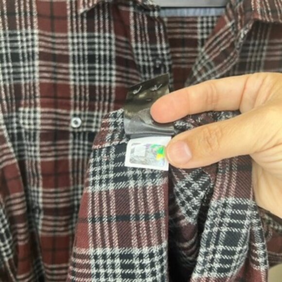 The North Face flannel long-sleeve Red Black White Grey Size Large - Picture 6 of 7